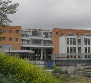 Είδη διατροφής σε 230 οικογένειες από τον Δήμο Κορυδαλλού